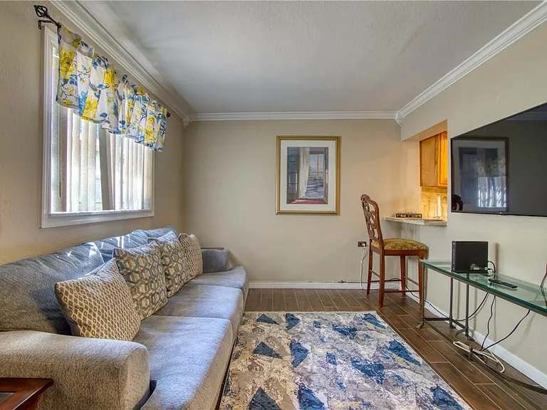 3513 E Shore Rd — Photo 3