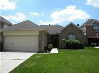 2219 Highland Hills Dr, Conroe, TX 77304