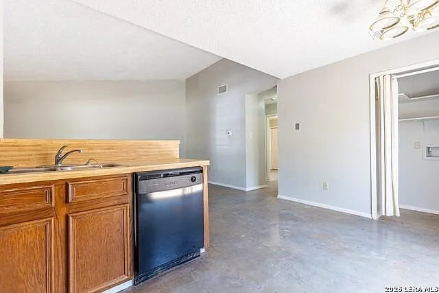 6201 Berkett Cv #A — Photo 7