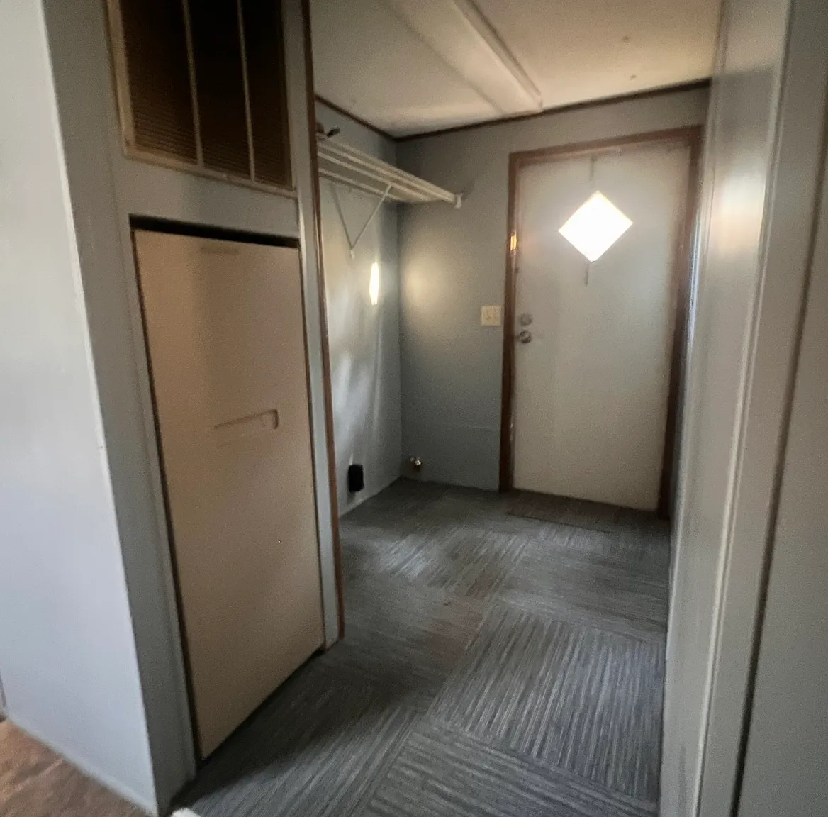 2 bed, $650 — Photo 3