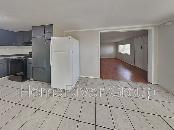 5th image of 906 S Florida Ave #A