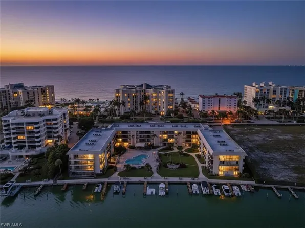 3200 Gulf Shore BLVD N #105, NAPLES, FL 34103