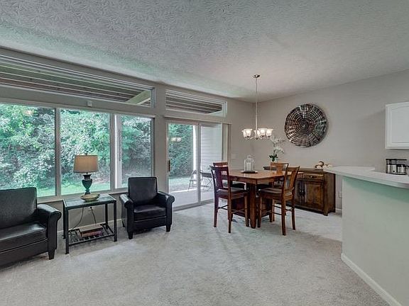 5th image of 4271 Fontenay Dr