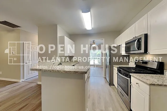 105 Cottage Oaks Ln — Photo 6