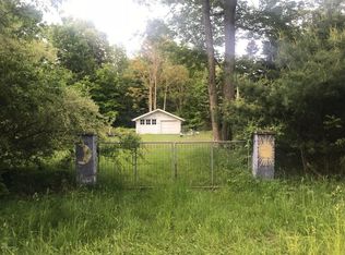 6985 W Dewey Rd, Ludington, MI 49431