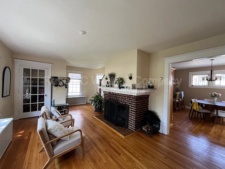 109 Ardmore St — Photo 7