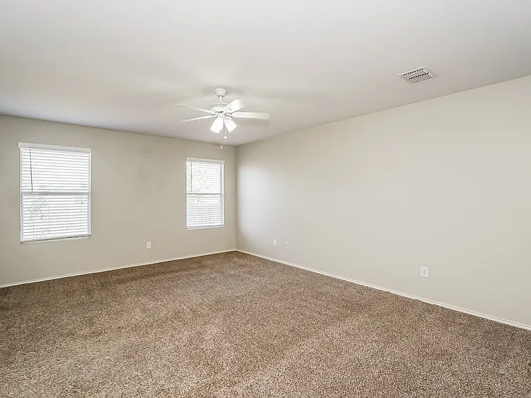 1453 Castle Ridge Rd — Photo 11