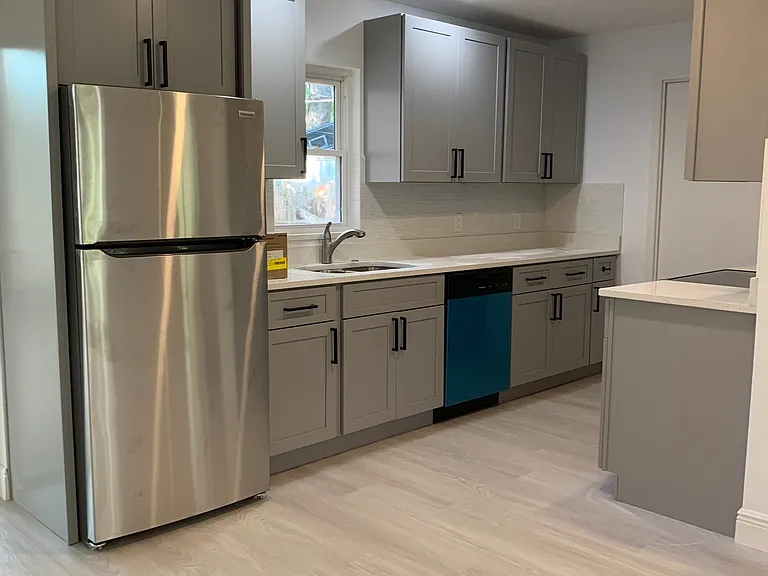 183 E Grand Bend Ave — Photo 17