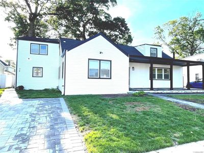 74 Camdike Street, Valley Stream, NY, 11580