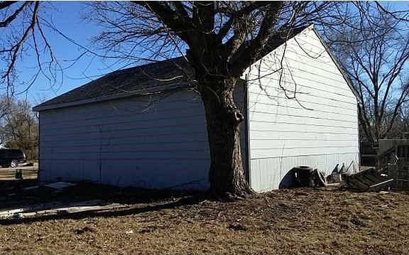 5th image of 7633 S Laura Ave