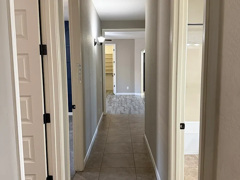 7579 W Marconi Ave — Photo 11