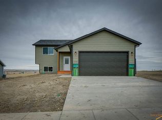 6438 Abelia St, Rapid City, SD 57703
