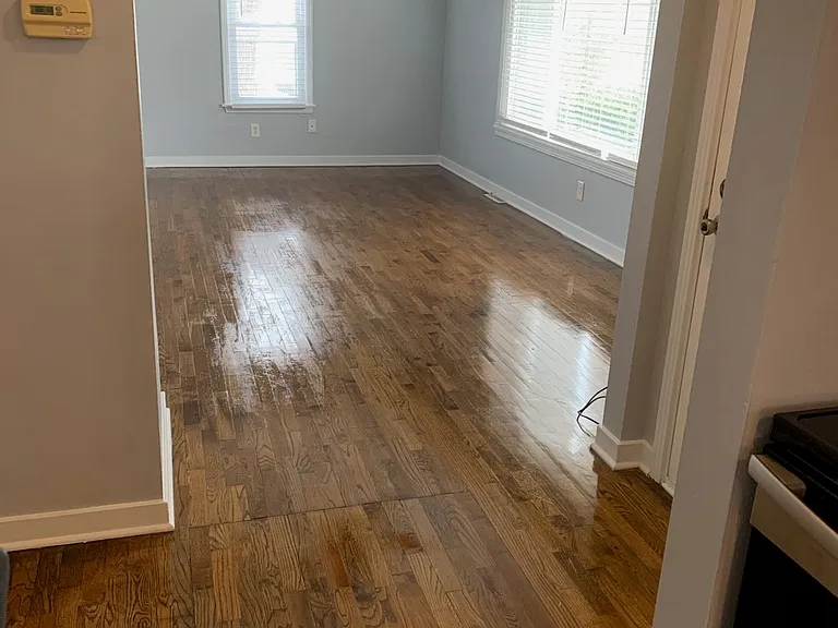 416 W Wenger Rd — Photo 8