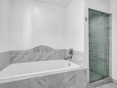 250 S Bedford Dr, Beverly Hills, CA, 90212