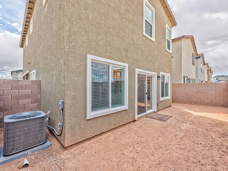 4706 Turquoise Ave — Photo 15