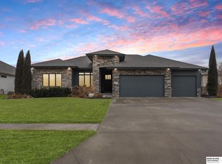3003 N 194th St, Elkhorn, NE 68022