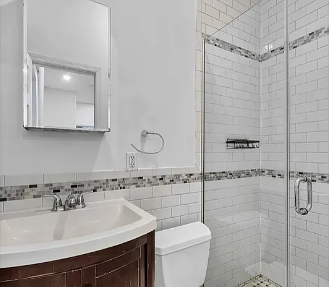 250 Broome St #2 — Photo 4
