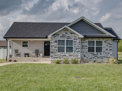 111 Thacker Dr, Portland, TN, 37148