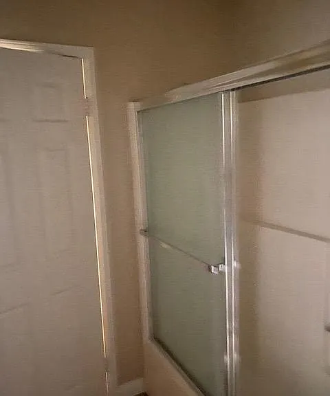 1051 N Newport Ave #2 — Photo 16