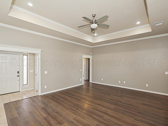 5th image of 10 Sandra Ln