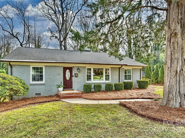 4237 Darwin Cir, Charlotte, NC 28209