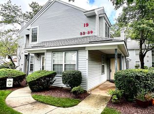 35 Waterview Dr, Absecon, NJ 08205