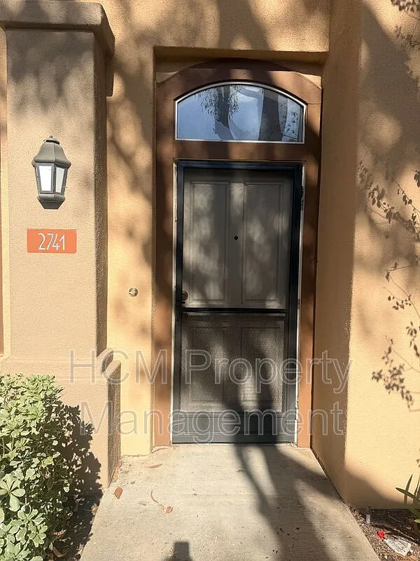 2 bed, 2.0 bath, 1053 sqft, $3,200 — Photo 3