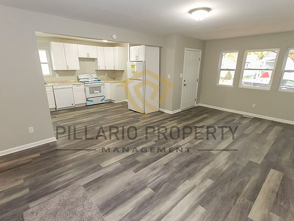 3rd image of 1416 E Gimber St