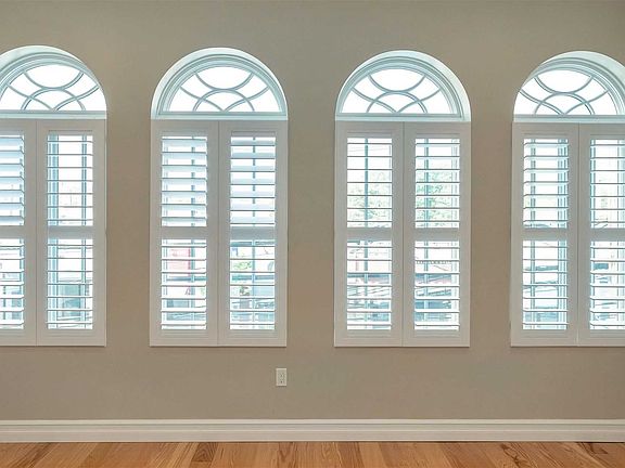 5th image of 10 Wall St 3-floor 3A