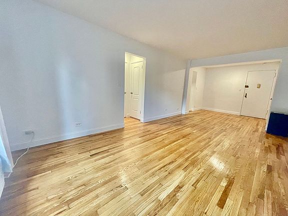 3rd image of 1360 York Ave APT 6D