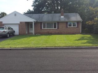 11 Frederick Ave, Denver, PA 17517