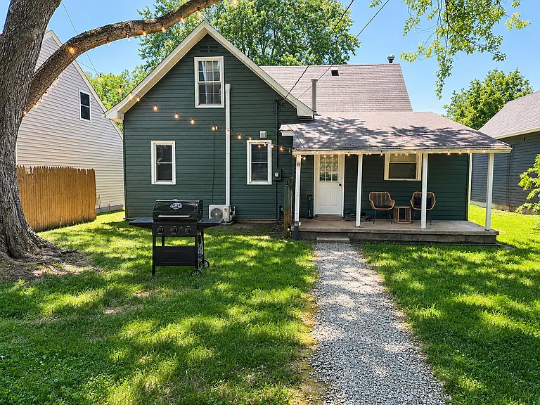 1456 Grant St — Photo 28