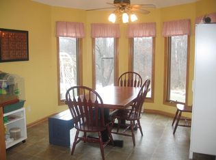 11212 251st Ave, Trevor, WI 53179