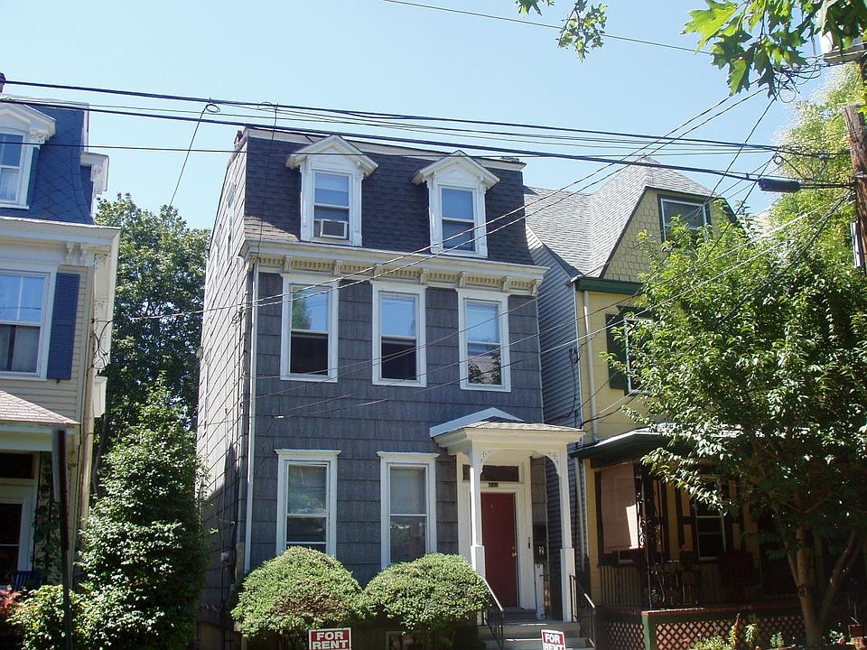 1st image of 444 Locust Ave #1