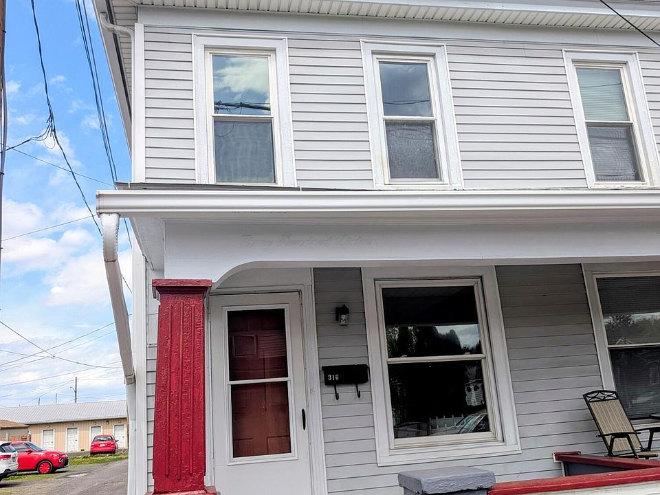 1st image of 316 Linden St