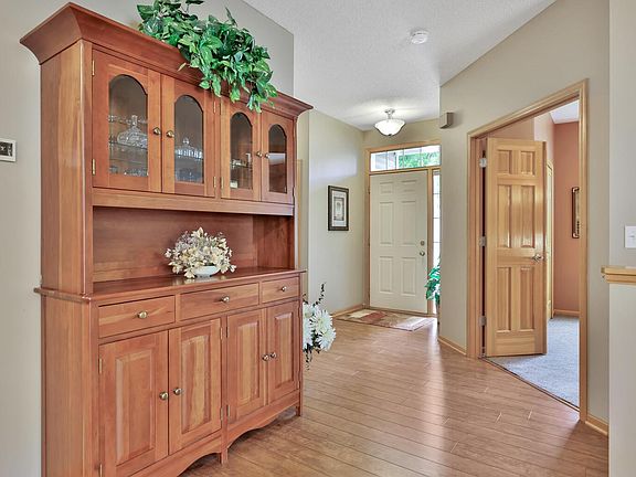 5th image of 4460 Empire Dr N Unit 1