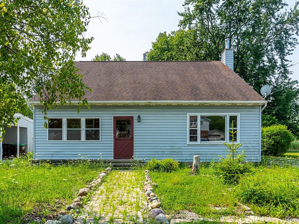 1st image of 20301 Huron River Dr