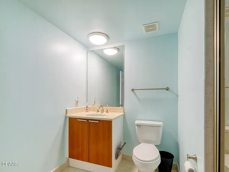 241 Riverside Dr #808 — Photo 27