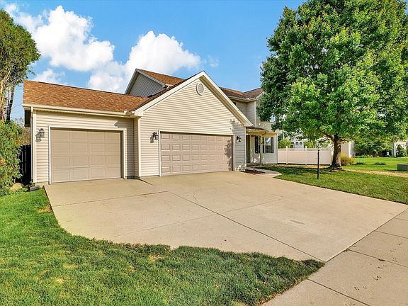 4th image of 1704 S Southfield Dr