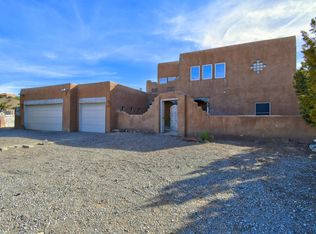 69 Vista Montana Loop, Placitas, NM 87043