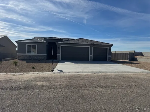 2232 E Moon Ridge Lane, Fort Mohave, AZ 86426