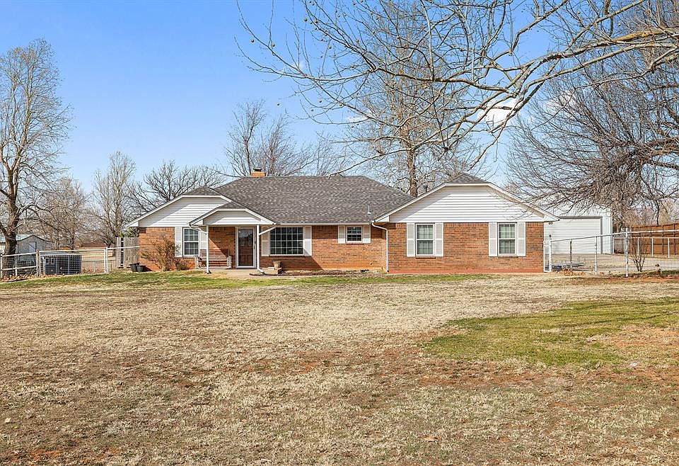 1st image of 2268 Tecumseh Rd