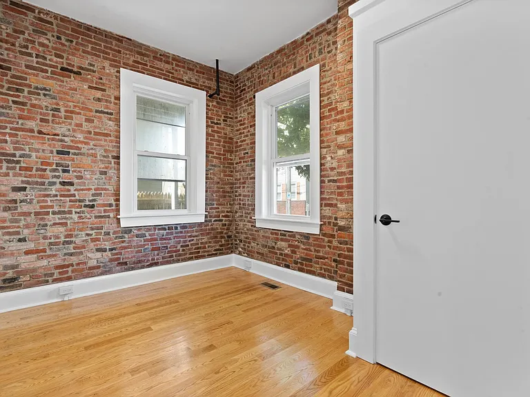 112 Gore St #1 — Photo 12
