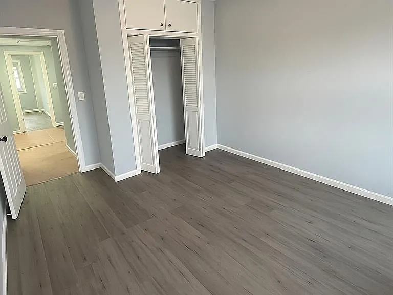 21813 Jamaica Ave #1 — Photo 9