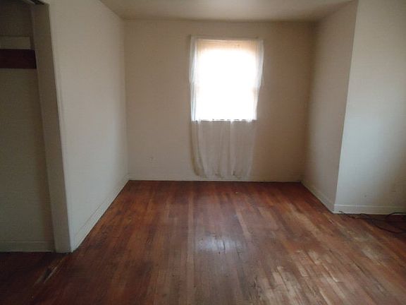 2nd image of 1308 Industrial Ave