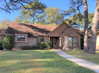 3014 Inwood Dr, Dickinson, TX 77539