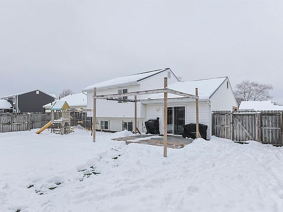 5th image of 813 Lovechio Dr