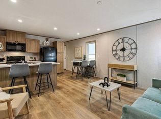105 Sundale Trailer Ct, Washington, IN 47501