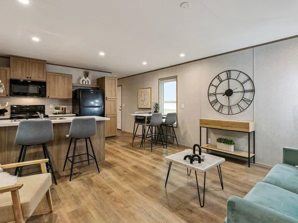 405 Landrey Dr, Vincennes, IN 47591