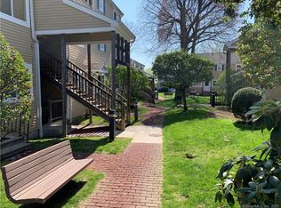 135 Flax Hill Rd APT 16, Norwalk, CT 06854